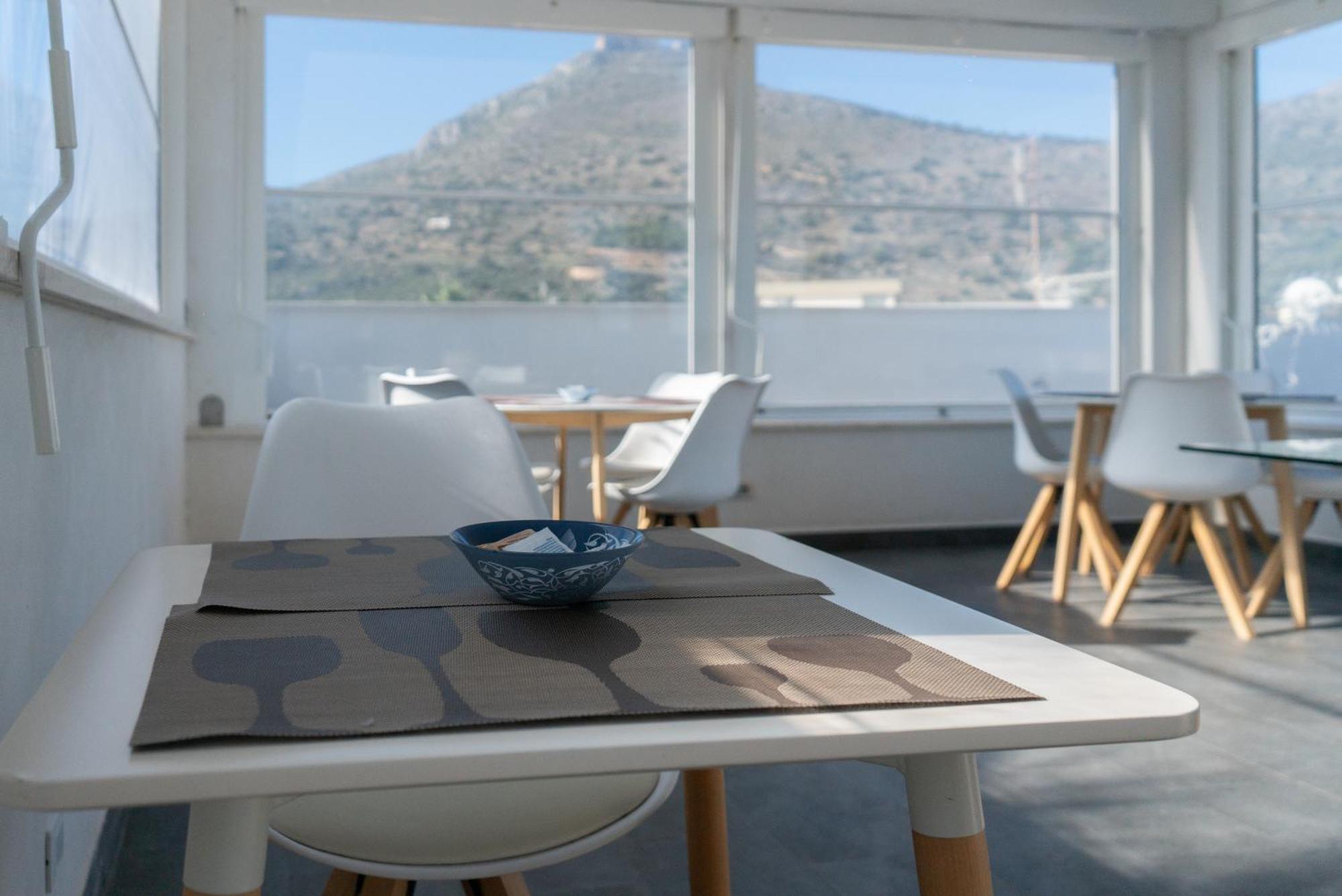 Ponente & Maestro Rooms Favignana Exteriör bild