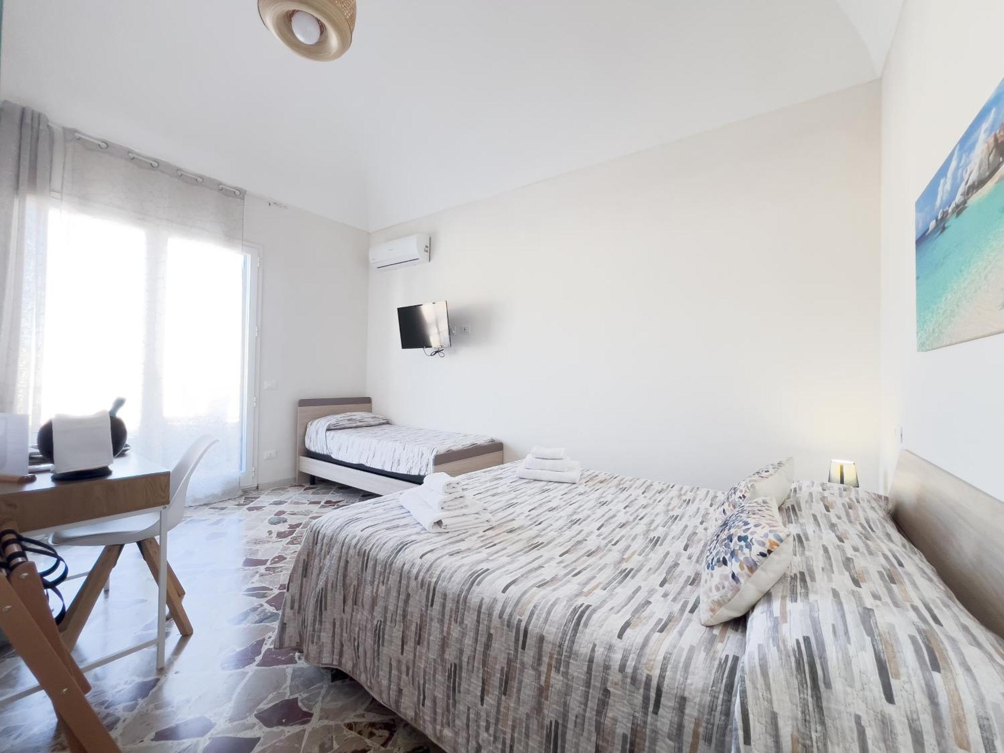 Ponente & Maestro Rooms Favignana Exteriör bild
