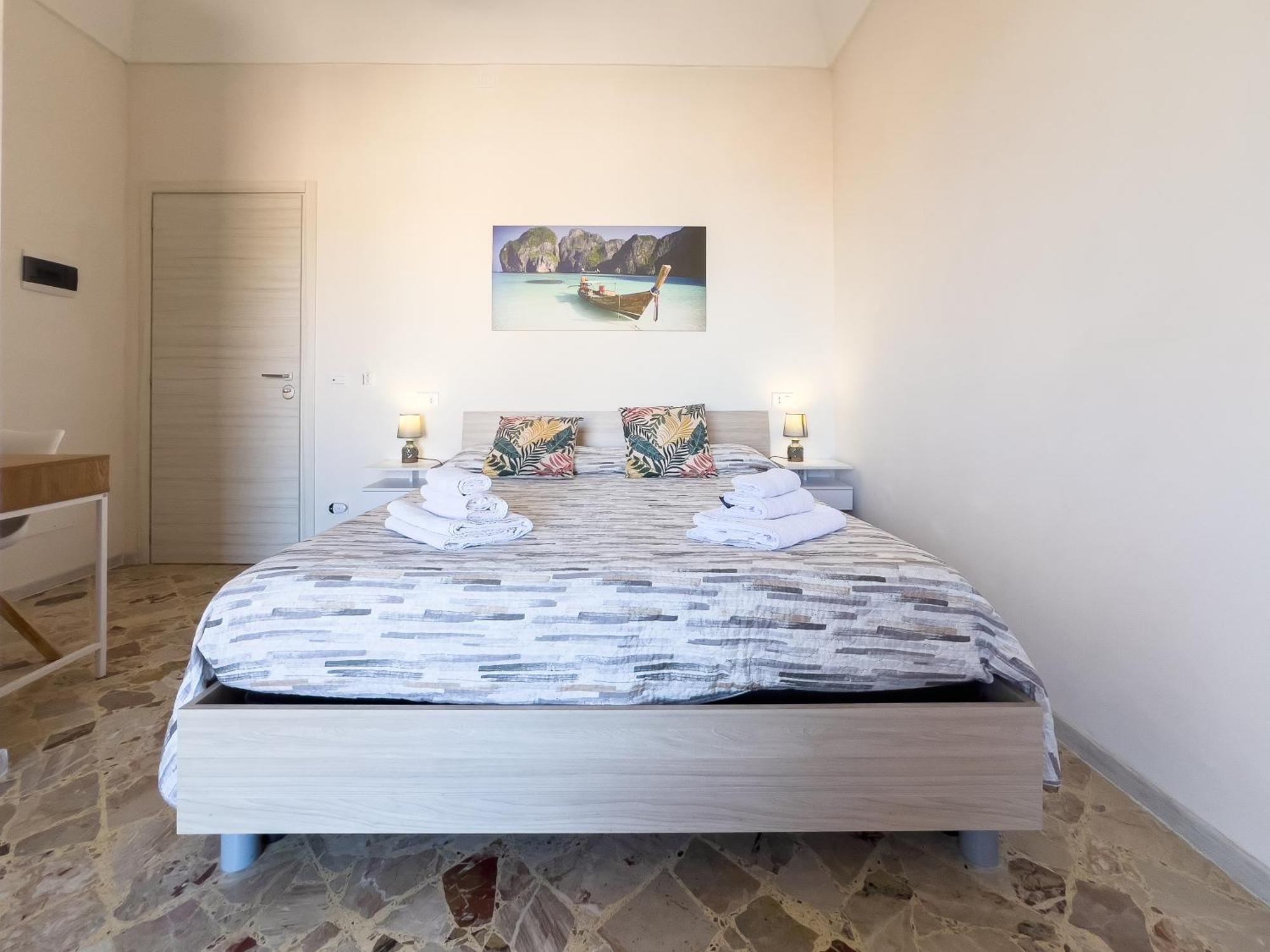 Ponente & Maestro Rooms Favignana Exteriör bild