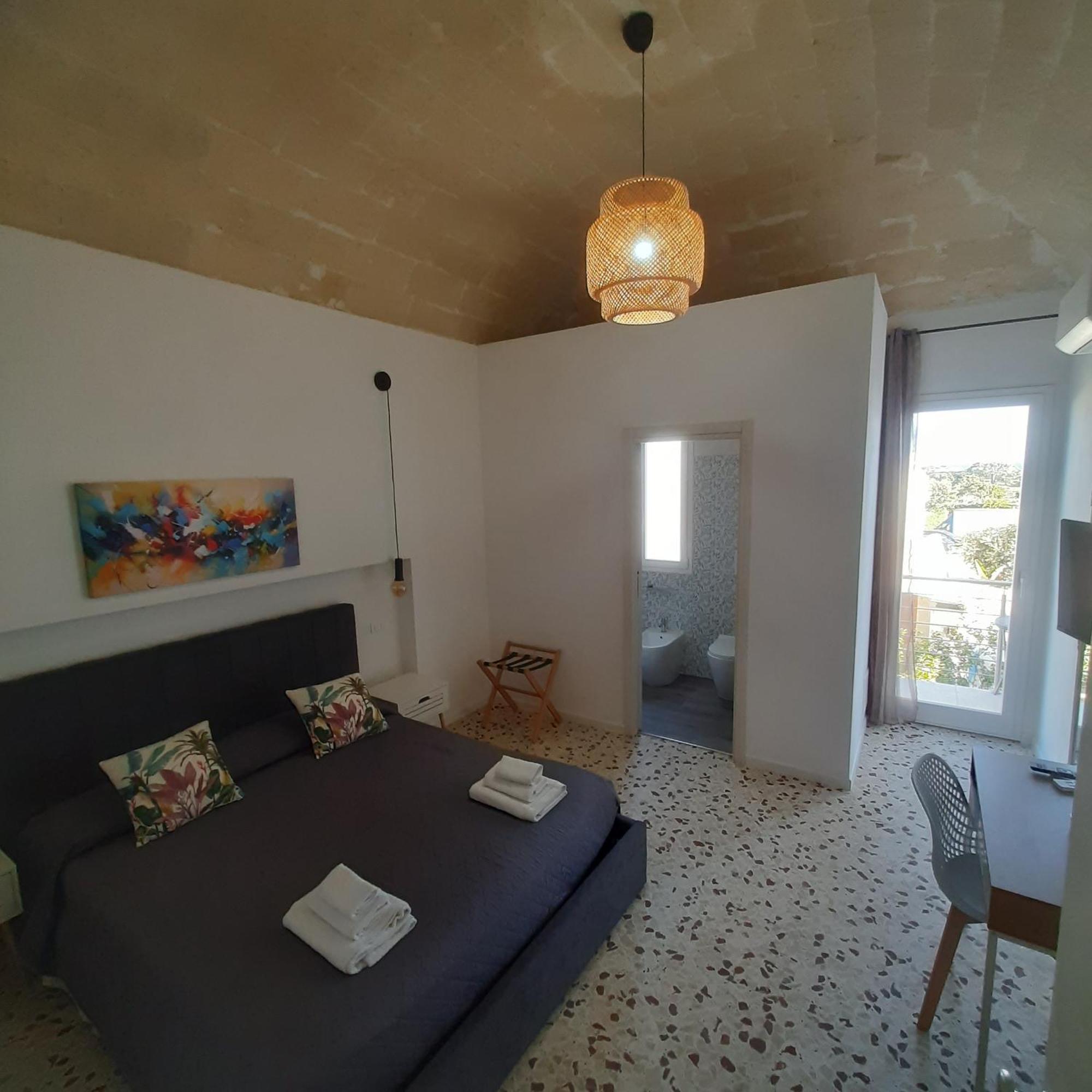 Ponente & Maestro Rooms Favignana Exteriör bild